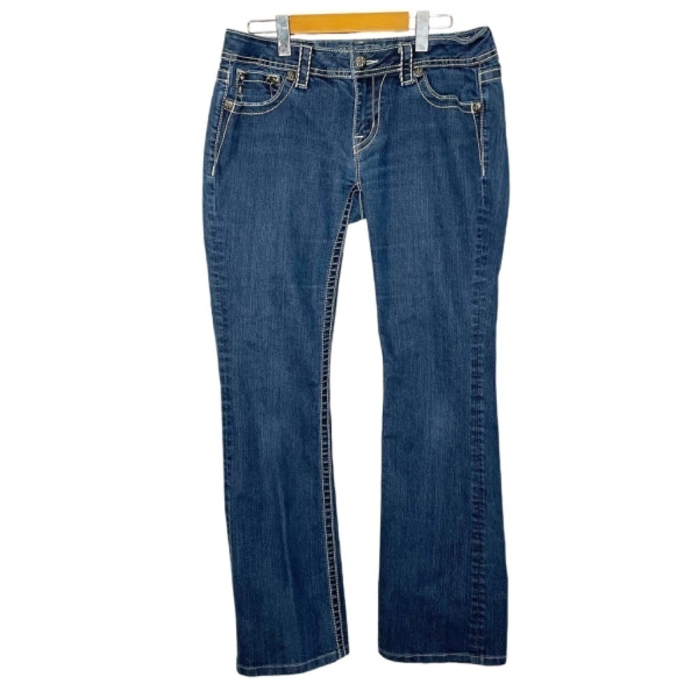 Blue Denim Bootcut Jean 🤍